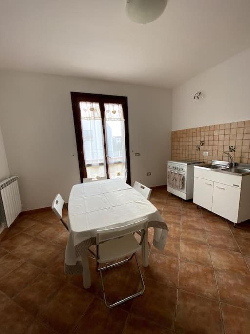 Appartement Casa Gina à Porto Torres Extérieur photo